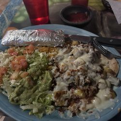 Las Canteras Mexican Rest And Grill - Grilled chicken with mushrooms, pineapple, and bacon, smothered in Cheese
