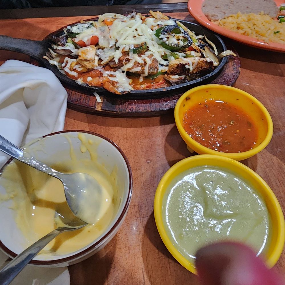 Ray's Mexican Restaurant - Tex-Mex Near Me - Katy, Texas Ray's Mexican Restaurant - Tex-Mex Near Me - Katy, Texas