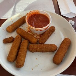 The Kast Net - Mozzarella sticks, freezer bag to yesterday's oil...sums up the rest of the meal.