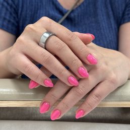 Hot pink, builder gel