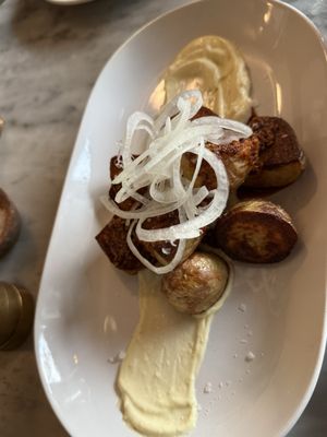 Hearth & Table by null