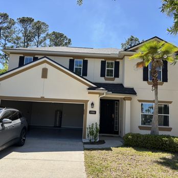 Eldeen Ebanks - Momentum Realty - Real Estate Agents Near Me Eldeen Ebanks - Momentum Realty - Real Estate Agents Near Me
