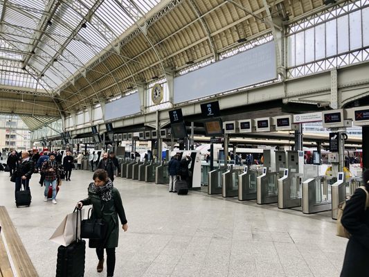 Gare de Lyon by null