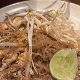 Pad Thai Lunch Special Pad Thai Lunch Special