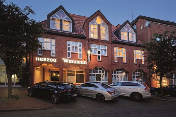 H+ Hotel Stade Herzog Widukind by null