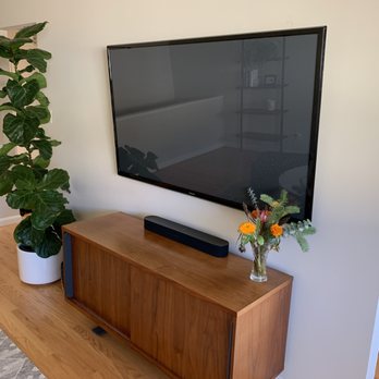 Bay Area Wall Mounts - Home Theatre Installation Near Me Bay Area Wall Mounts - Home Theatre Installation Near Me