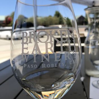 Broken Earth Winery - Delicious wine experience - New American Near Me - Paso Robles, California Broken Earth Winery - Delicious wine experience - New American Near Me - Paso Robles, California