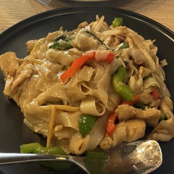 R HaanThai - Pad Kee Mao - Thai Near Me - Fremont, California