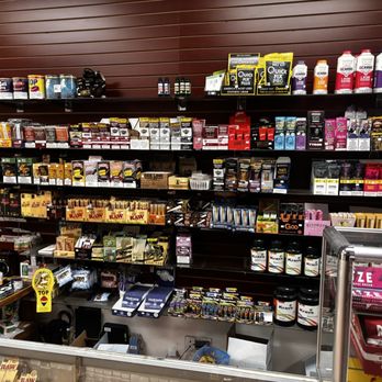 do tobacco shops sell grinders Best Weed - 2026 Buying Guide Shop the Finest Weed Grinders