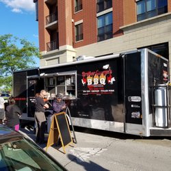 Brother George's BBQ - Side view of Brother George's food truck