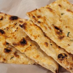 Saffron - Garlic Naan