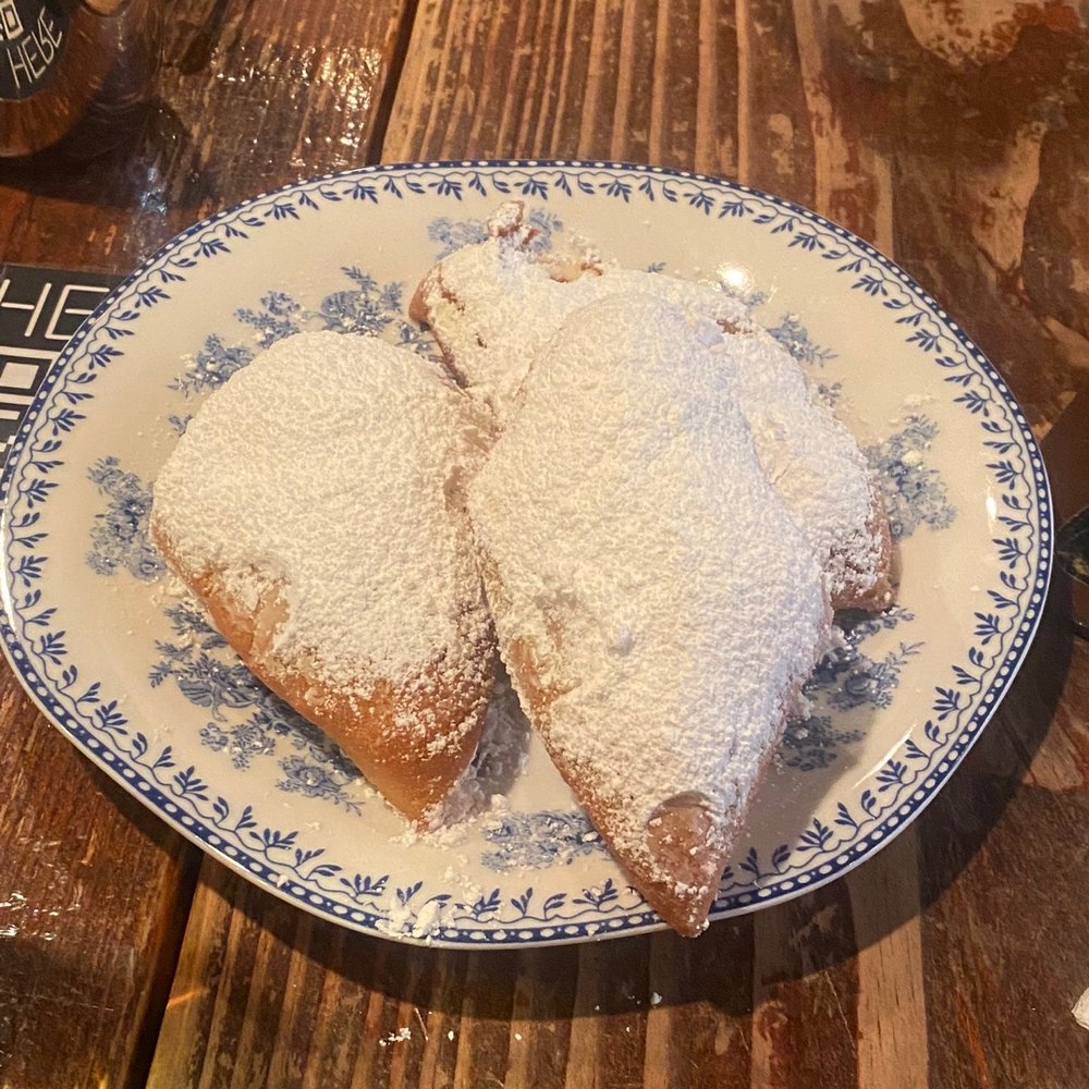Luella's Southern Kitchen - Beignets - Southern Near Me - Chicago, Illinois Luella's Southern Kitchen - Beignets - Southern Near Me - Chicago, Illinois