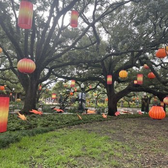 Houston Zoo - Zoos Near Me - Houston, Texas Houston Zoo - Zoos Near Me - Houston, Texas