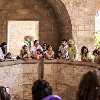 Turiart - ¡Actividades familiares para conocer Valencia con los más peques! - Travel Services Near Me - Valencia, V