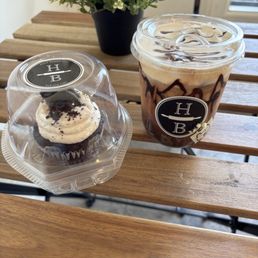 Mocha latte and Cookies and Cream Cupcake Mocha latte and Cookies and Cream Cupcake