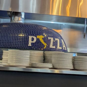 Patricia's Pizza - Pizza oven (behind the stack of plates) - Italian Near Me - Scottsdale, Arizona