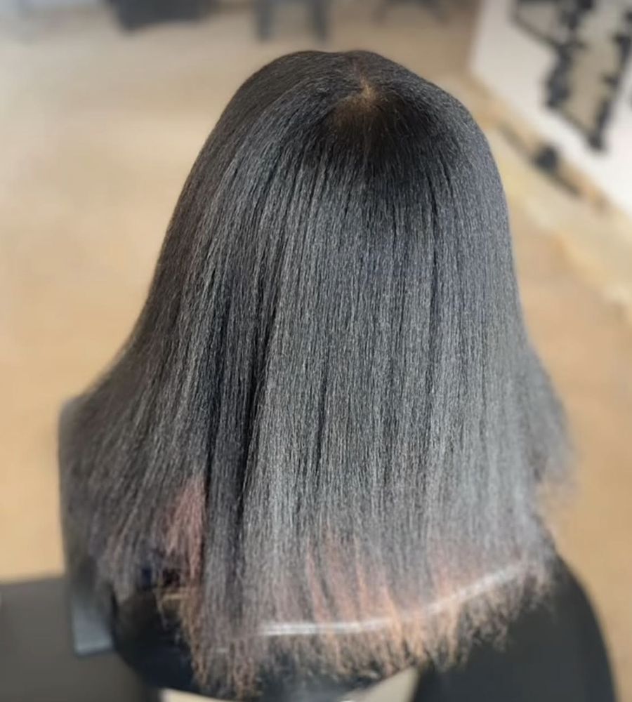 Zenith Natural Hair Salon and Spa Logo