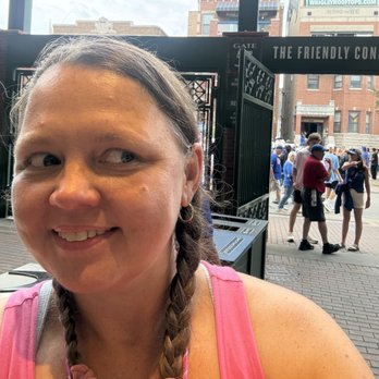 Wrigley Field - Stadiums & Arenas Near Me - Chicago, Illinois