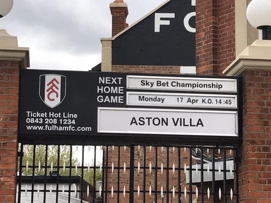 Craven Cottage by null