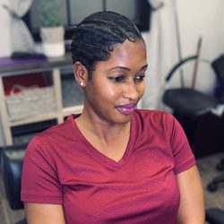 J'Monique Creations the Salon - Finger wave molding