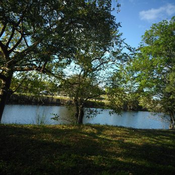 Linear Park Trail - Lake - Parks Near Me - Davie, Florida