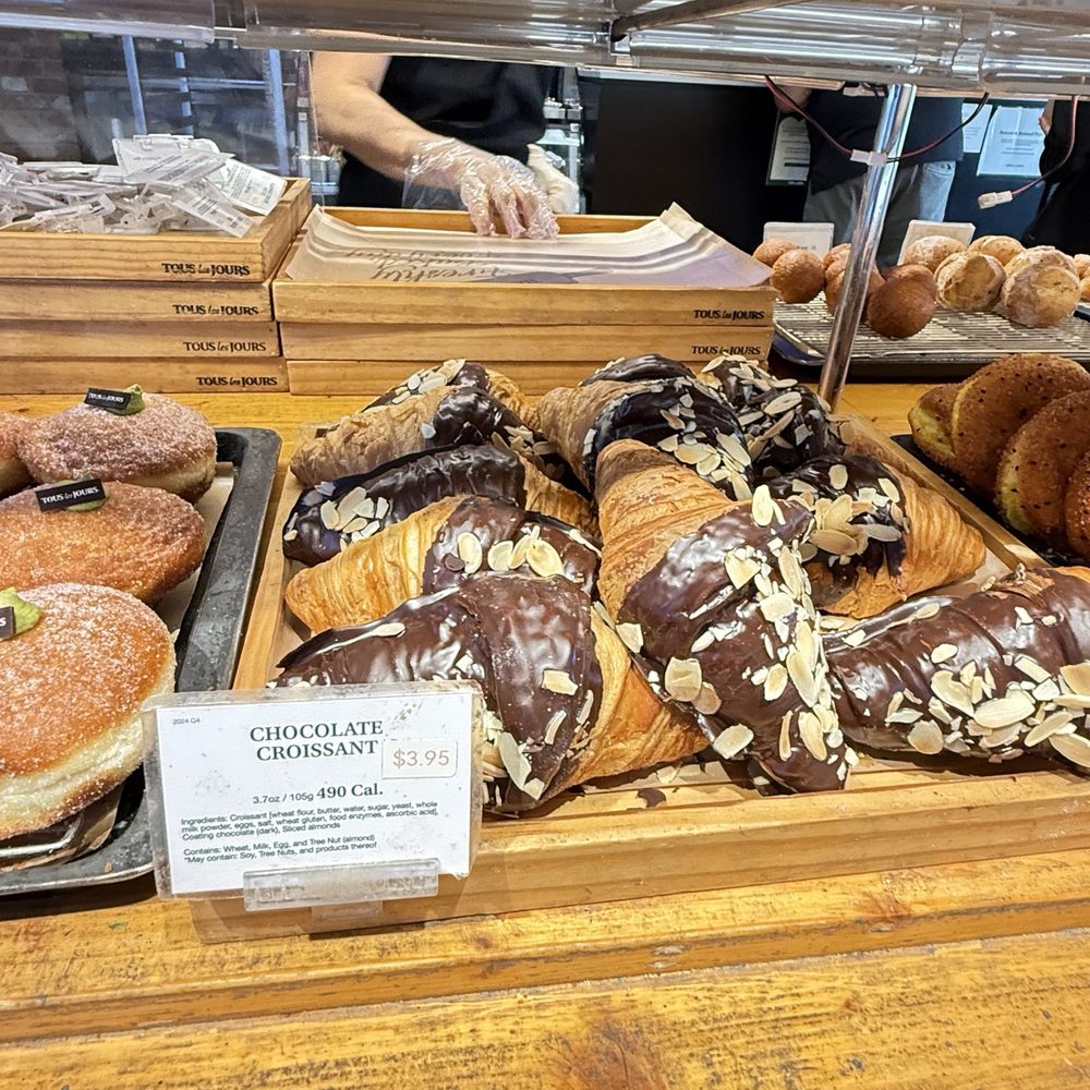 Tous Les Jours - Bakeries Near Me - Glenview, Illinois Tous Les Jours - Bakeries Near Me - Glenview, Illinois