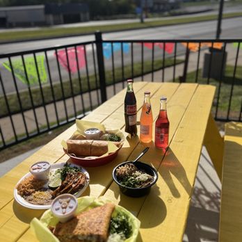 Papis Tacos and More - a picnic table with a view - Mexican Near Me - Fort Worth, Texas Papis Tacos and More - a picnic table with a view - Mexican Near Me - Fort Worth, Texas