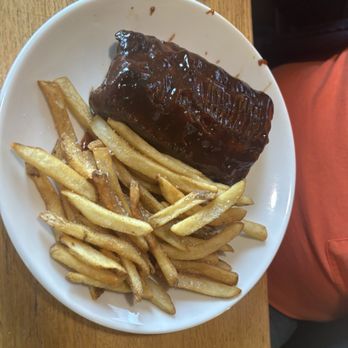 Applebee's Grill + Bar - 1/2 Half Rack Double-Glazed Baby Back Ribs - Sports Bars Near Me - Auburn, Indiana Applebee's Grill + Bar - 1/2 Half Rack Double-Glazed Baby Back Ribs - Sports Bars Near Me - Auburn, Indiana