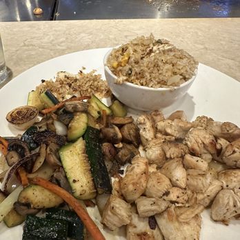 Shiki Sushi - Chicken Teppan Lunch - Sushi Bars Near Me - Redlands, California Shiki Sushi - Chicken Teppan Lunch - Sushi Bars Near Me - Redlands, California