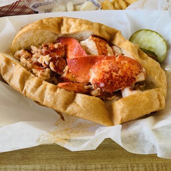 The Clam Castle - Lobster Roll - Seafood Near Me - Madison, Connecticut The Clam Castle - Lobster Roll - Seafood Near Me - Madison, Connecticut