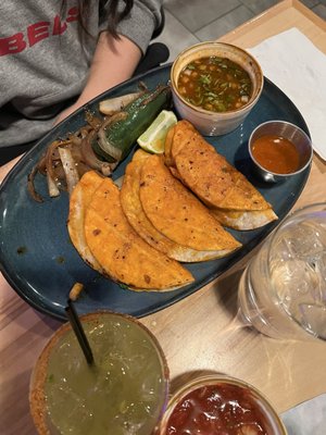 Las Margaritas Bar & Grill by null