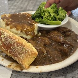 Pizza Wing King - My broworker's Salisbury steak looked mighty good. He said it was incredibly tender, and that he enjoyed the breadstick.