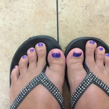Diva Nails & Spa - Nail Salons Near Me - Fresno, California