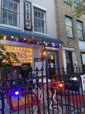 Suns Cinema - Theater & Bar by null