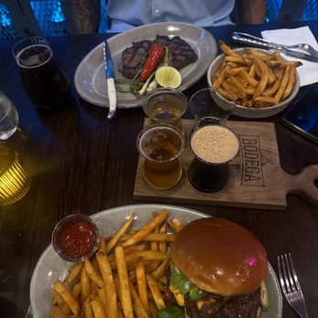 La Bodega Brewing - House cheeseburger and rib eye with some well seasoned fries. Oh and a tasty flight of beer - Breweries Near Me - Whittier, California La Bodega Brewing - House cheeseburger and rib eye with some well seasoned fries. Oh and a tasty flight of beer - Breweries Near Me - Whittier, California