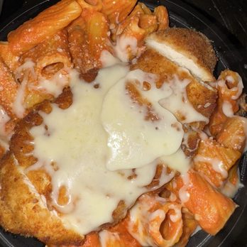 The Bistro Box - Rigatoni with crispy chicken - Food Trucks Near Me - Dearborn Heights, Michigan