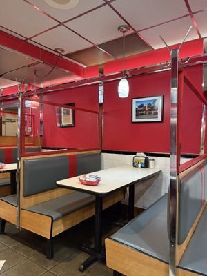The State Diner by null