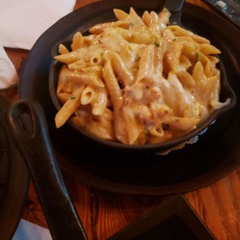 Three Monkeys Cafe - Lobster Mac and Cheese - New American Near Me - Philadelphia, Pennsylvania