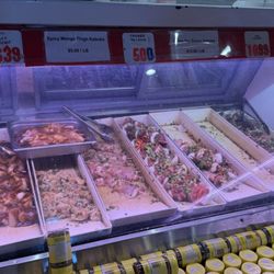 Marinated meats case