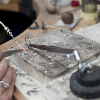 Laing Edinburgh - In house jeweller and workshop - Jewelry Near Me - Edinburgh, EDH