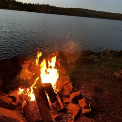 Ayers Lake Farm Campground & Cottages