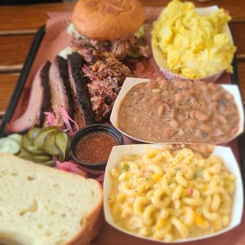 Matt's BBQ - Food Trucks Near Me - Portland, Oregon Matt's BBQ - Food Trucks Near Me - Portland, Oregon