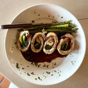 DiGiorgio's Cafe Largo - Tuscan Stuffed Chicken - Italian Near Me - Key Largo, Florida DiGiorgio's Cafe Largo - Tuscan Stuffed Chicken - Italian Near Me - Key Largo, Florida