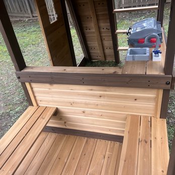 DI Elite Construction Services - Desk - Plumbing Near Me - Carmichael, California