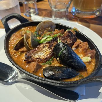 Off The Rails Brewing - Seafood jambalaya - Breweries Near Me - Sunnyvale, California Off The Rails Brewing - Seafood jambalaya - Breweries Near Me - Sunnyvale, California