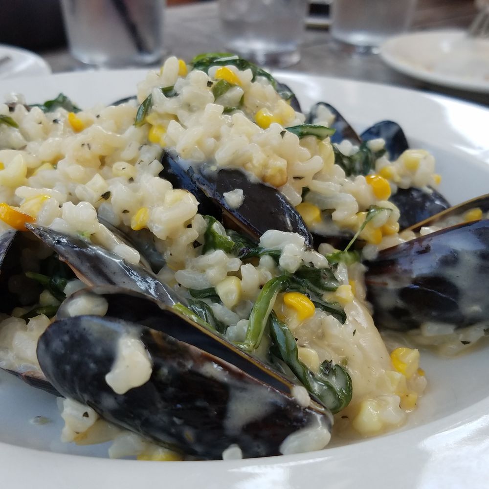 Daedalus Restaurant - Seafood risotto with shrimp, scallops, and mussels - Pubs Near Me - Cambridge, Massachusetts Daedalus Restaurant - Seafood risotto with shrimp, scallops, and mussels - Pubs Near Me - Cambridge, Massachusetts