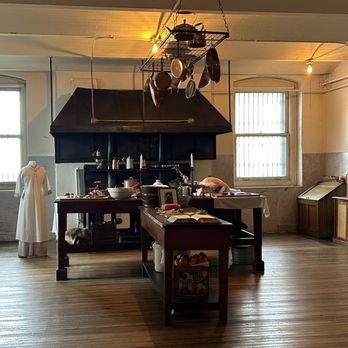 JAMES J. HILL HOUSE - Updated July 2025 - 149 Photos & 56 Reviews - 240