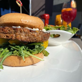 Yard House - Gluten free bread, Beyond Burger, sangria House Salad - New American Near Me - Northridge, California Yard House - Gluten free bread, Beyond Burger, sangria House Salad - New American Near Me - Northridge, California
