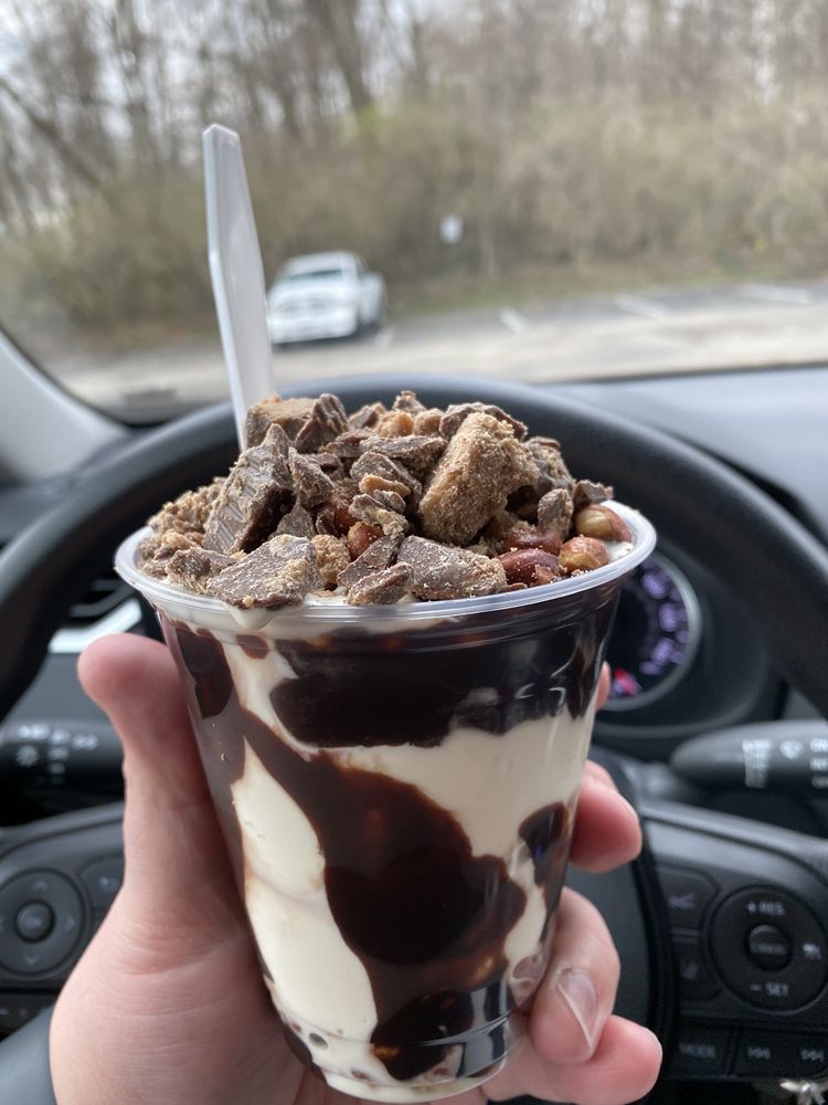 RITTER’S FROZEN CUSTARD BEAVERCREEK Updated September 2024 44