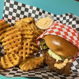 CARLITOS CRISPN CHICKEN & BAR - Updated February 2026 - 49 Photos & 71 ...